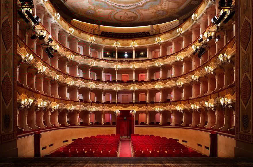 teatro-del-monaco-1