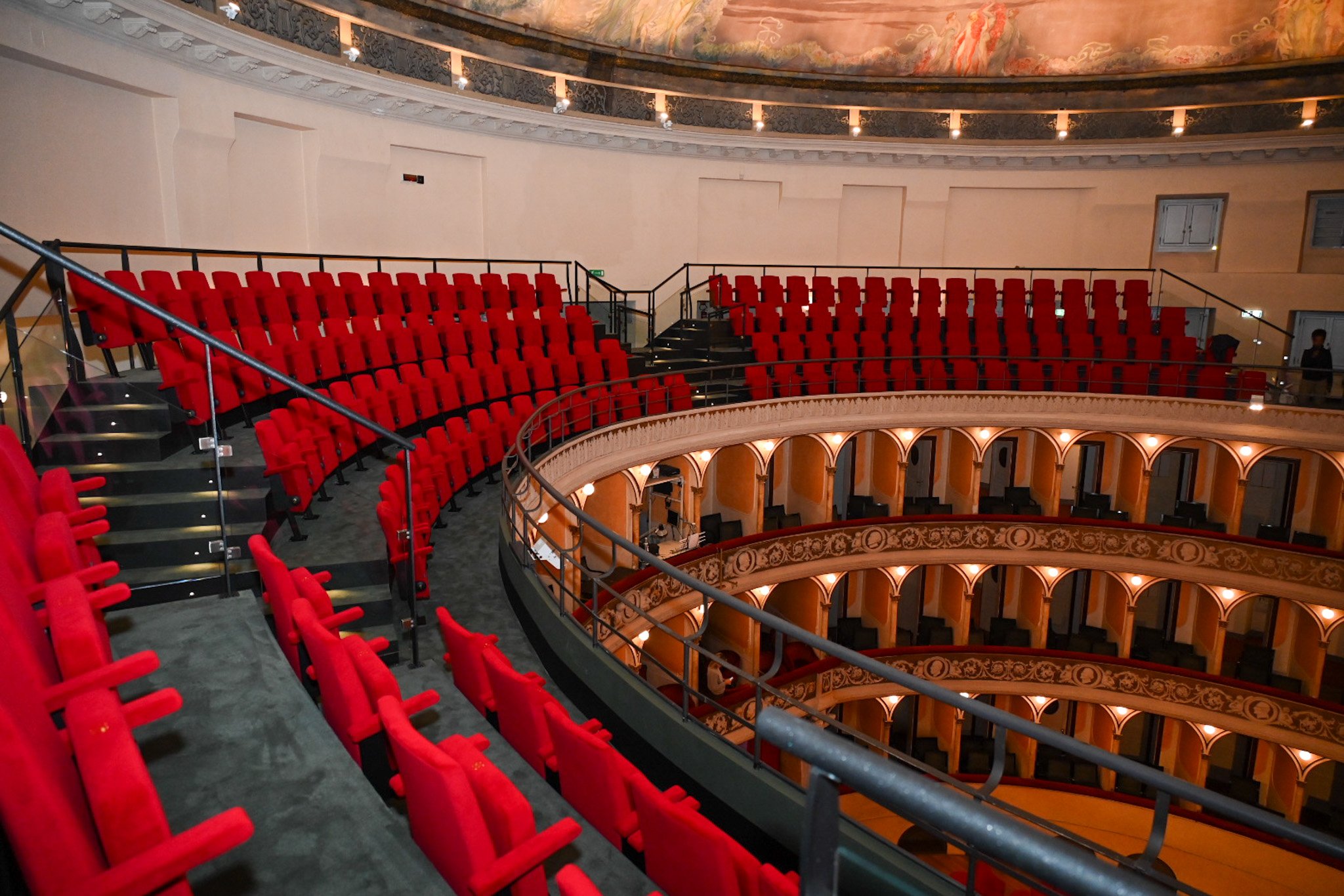 Nuova numerazione posti per abbonati galleria Teatro Verdi