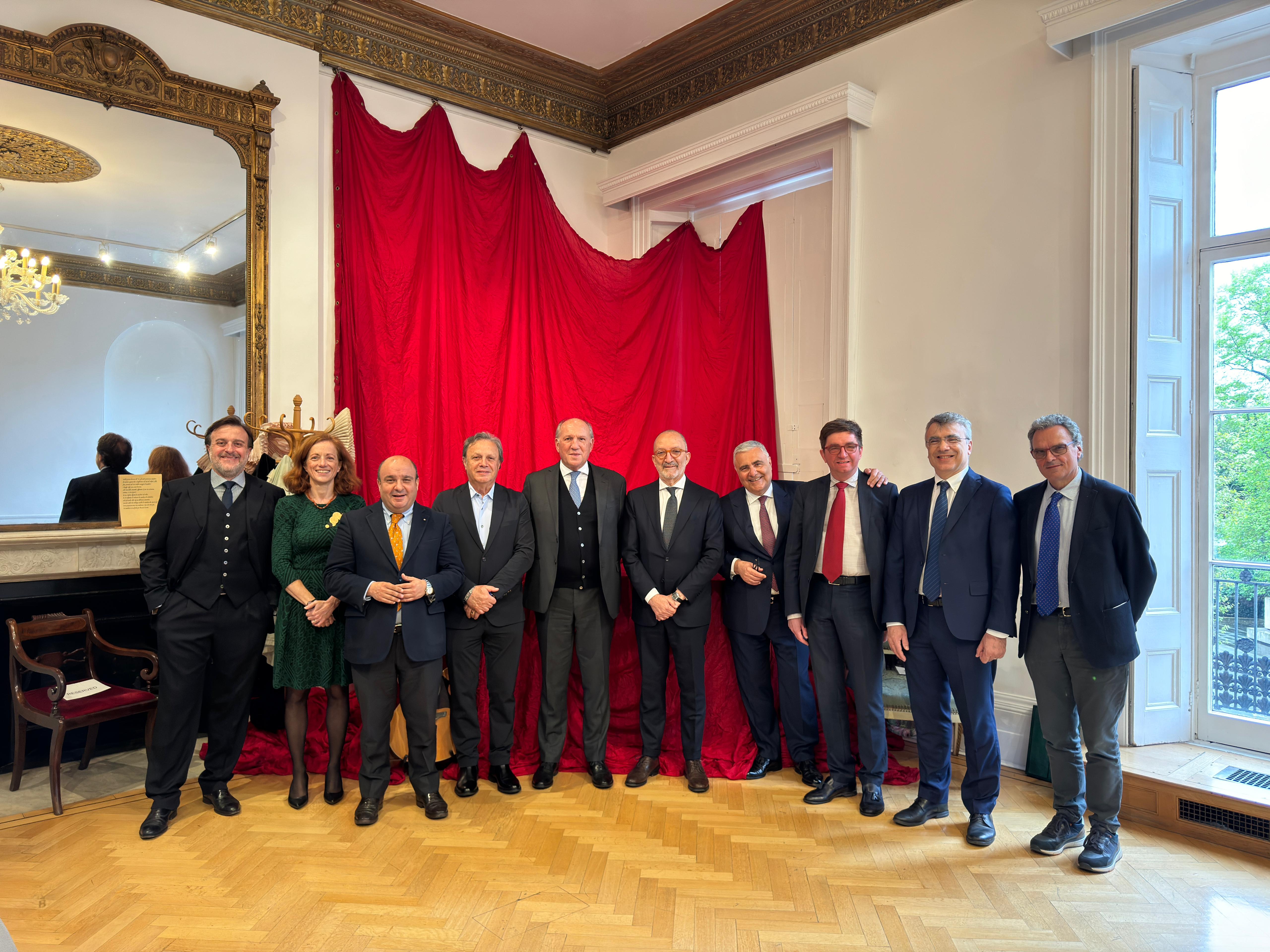 The closing of the project for the 400th anniversary of the Goldoni Theatre at the Italian Cultural Institute in London